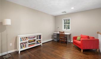 4 Stonecarry Way, East Greenwich, RI 02818