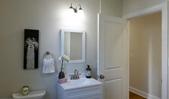 24 N LOGAN Ave, Audubon, NJ 08106