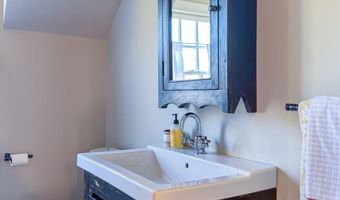 560 RICHMOND Rd, Amissville, VA 20106