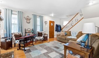 214 SPRUCE St, Audubon, NJ 08106