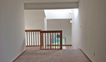 3240 Bellflower Ct, Ann Arbor, MI 48103