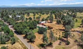 5785 Olive St, Anderson, CA 96007