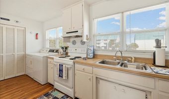 1651 Alligator Dr, Alligator Point, FL 32346