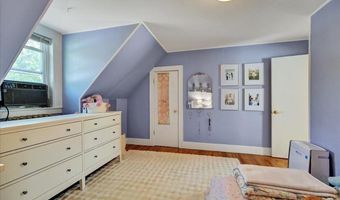 39 Evergreen Dr, Berlin, VT 05602