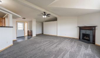 36 Rocky Rd, Douglas, WY 82637