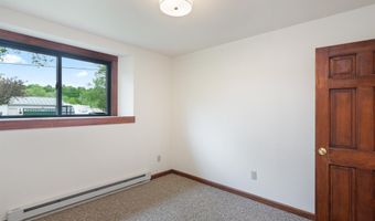 15 Spring Hollow Ln, Barre, VT 05641