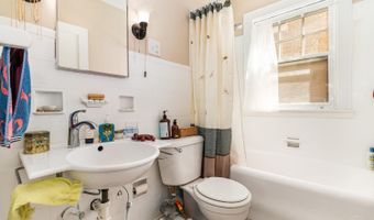 1330 Herschel Ave, Cincinnati, OH 45208