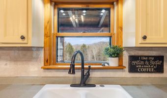 137 Pond Rd, Campton, NH 03223