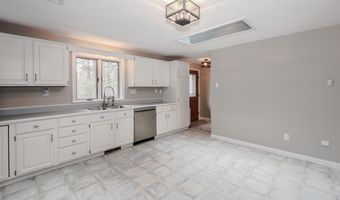 50 Edinburgh Dr, Bedford, NH 03110