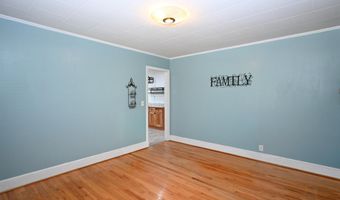 608 Academy St, Batesburg, SC 29006