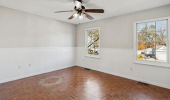 107 Spruce Cir N, Barnegat, NJ 08005