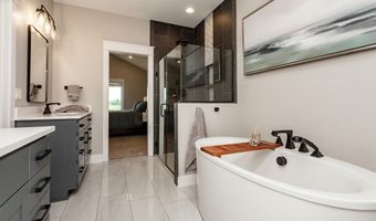 652 Xanadu Pl, Ames, IA 50014