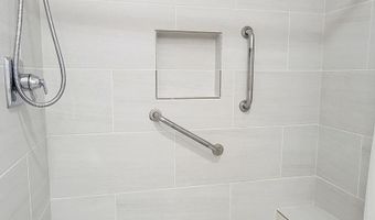 12400 SHADOW Ln, Bowie, MD 20715