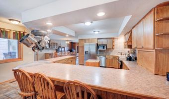 30049 Sunnyside Ct, Arkansas City, KS 67005