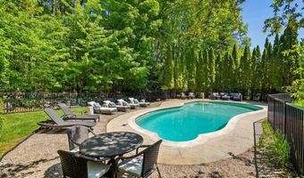 5 Spring Hill Rd, Bedford, NH 03110