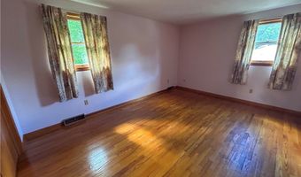 100 Chadwick Ln, Austintown, OH 44515