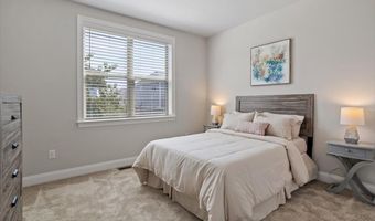 207 Weddington Park Ln, Apex, NC 27523