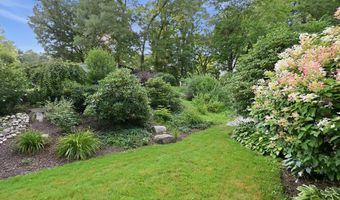 147 Mallard Dr 147, Avon, CT 06001