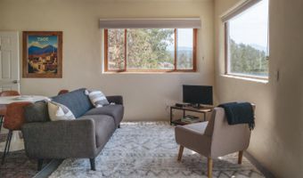38 Tres Lomas, Arroyo Hondo, NM 87529