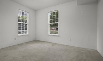 846 W Summerfield Gln Cir, Ann Arbor, MI 48103