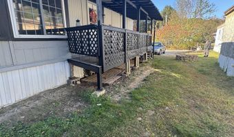 90 Sunset Cir, Campton, NH 03223