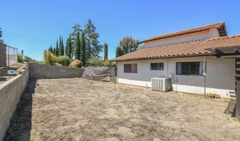 1736 Bellington Ln, Fallbrook, CA 92028