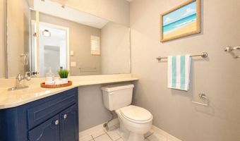 21 Harbour Vlg C, Branford, CT 06405