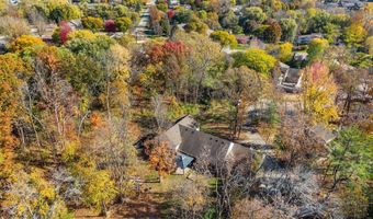 11 HILLTOP Ct, Appleton, WI 54914