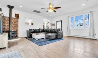 504 Holly Blvd, Bayville, NJ 08721