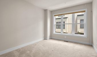 10413 FERNWOOD Rd, Bethesda, MD 20817