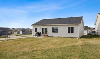 1143 Tuscany Dr SE, Altoona, IA 50009