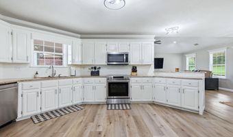 609 Swinging Bridge Rd, Beebe, AR 72012