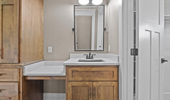1155 Crested Butte Rd, Austin, AR 72007