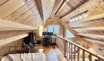 1207 Iron Gate Rd, Cambridge, VT 05444