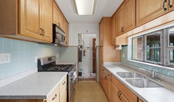 112 ERIE Ave, Barrington, NJ 08007