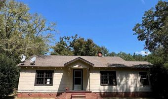 3067 Sr 18, West Point, GA 31833
