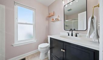 5 LINDEN SPRING Ln, Bear, DE 19701