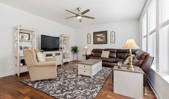 33 S Crossing Way, Bethel, CT 06801