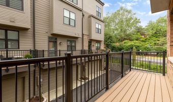 5530 TOPAZ Ln, Bethesda, MD 20816