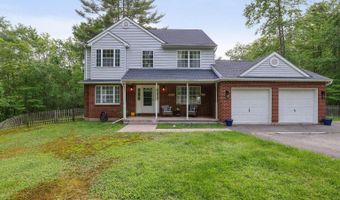 299 Scenic Dr, Blakeslee, PA 18610