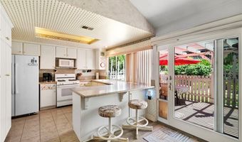 6220 E Palo Alto Dr, Anaheim, CA 92807