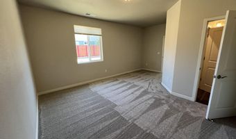 573 Country Hollow Dr, Fernley, NV 89408