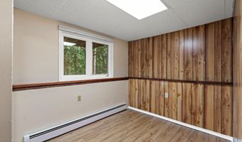 13530 Westwind Dr, Anchorage, AK 99516
