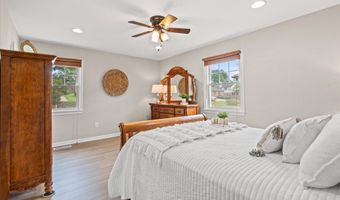 11400 DUNDEE Dr, Bowie, MD 20721