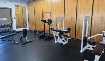 20335 W Country Club Dr 1205, Aventura, FL 33180