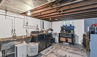 1944 E 45th St, Ashtabula, OH 44004