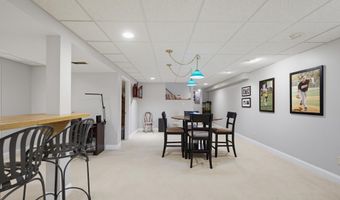 4 Hampshire Hills Dr, Bow, NH 03304