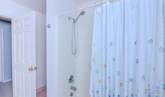588 Green Rd, Ann Arbor, MI 48105