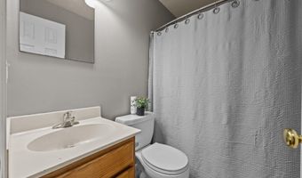 305 Justice Heights St, Apex, NC 27502