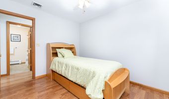 6 Old Sawmill Dr, Beacon Falls, CT 06403